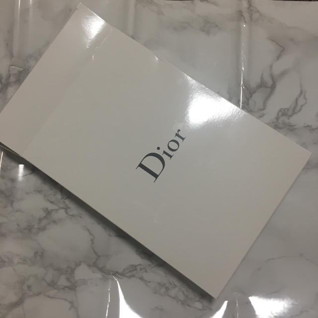 Dior(ディオール)のDior ノベルティ　手帳 エンタメ/ホビーのコレクション(ノベルティグッズ)の商品写真