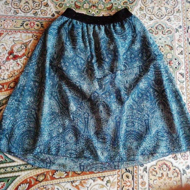 COMME CA DU MODE(コムサデモード)のK.Tキヨコタカセフレアースカート レディースのスカート(ひざ丈スカート)の商品写真