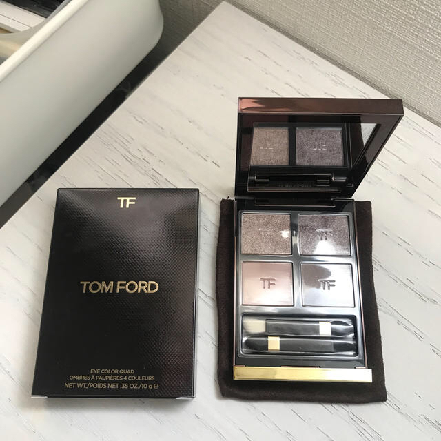 カテゴリ TOM FORD - トムフォード アイ カラー クォード 27 メテオリック アイシャドウ 限定の通販 by -|トムフォードならラクマ アイシャド