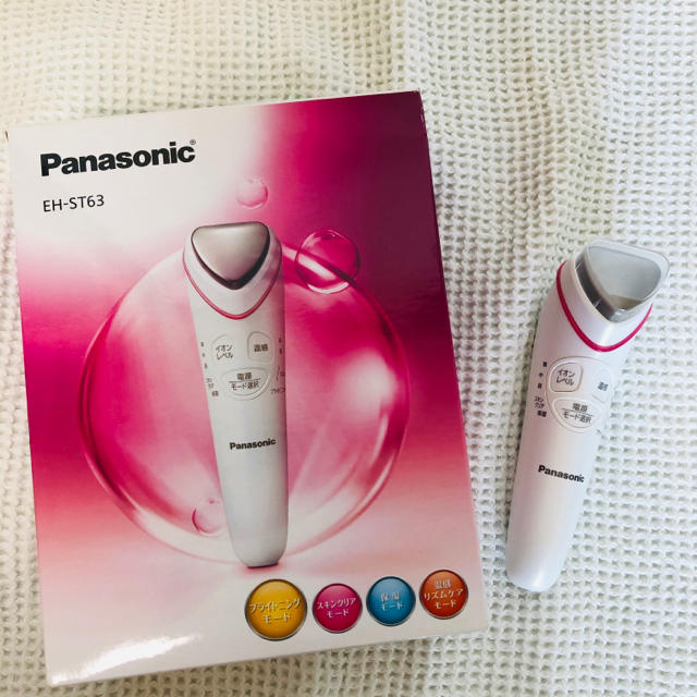 Panasonic(パナソニック)のPanasonic イオンエフェクター EH-ST63-P スマホ/家電/カメラの美容/健康(フェイスケア/美顔器)の商品写真