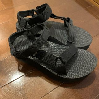 テバ(Teva)のTeva フラットフォーム厚底サンダル(サンダル)