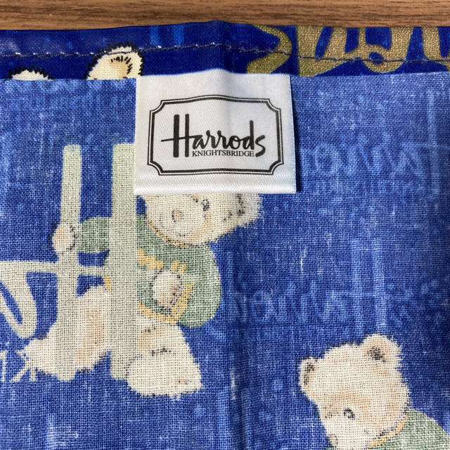 Harrods(ハロッズ)のハロッズ　キッズ　エプロン キッズ/ベビー/マタニティのキッズ/ベビー/マタニティ その他(その他)の商品写真