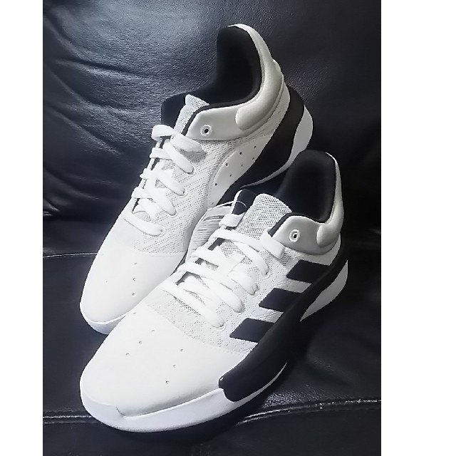 adidas(アディダス)の定9889円!最上位プロシューズ!アディダス.アドバーサリー新品スニーカー29 メンズの靴/シューズ(スニーカー)の商品写真