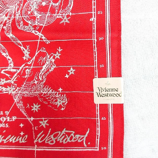 Vivienne Westwood(ヴィヴィアンウエストウッド)の* 新品未使用 * Vivienne Westwood  星座 大判 ハンカチ レディースのファッション小物(ハンカチ)の商品写真