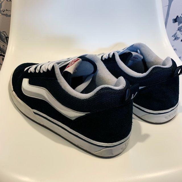 VANS(ヴァンズ)のVANS KNU SKOOL 29cm メンズの靴/シューズ(スニーカー)の商品写真