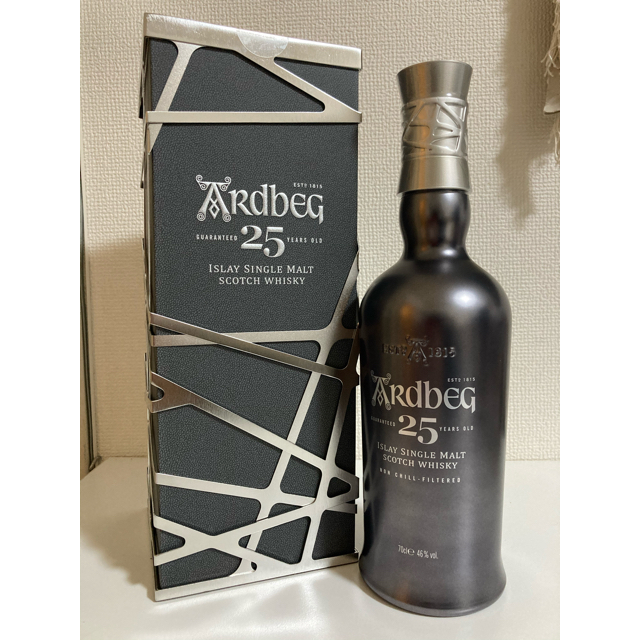 食品/飲料/酒アードベッグ 25年 ardbeg アードベック 700ml 46% 新品