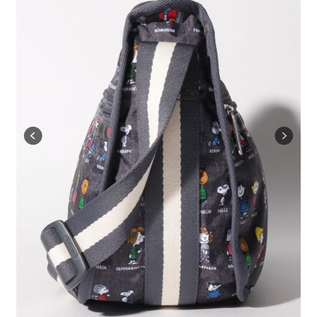 LeSportsac(レスポートサック)のCLASSIC HOBO ピーナッツオールスター〜タイムセール〜 レディースのバッグ(ショルダーバッグ)の商品写真