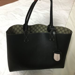 グッチ(Gucci)のGUCCI トートバック　リバーシブル　ブラック(トートバッグ)