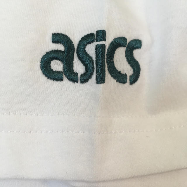 asics(アシックス)のアシックス　GEL-LYTEⅢ 30周年記念　Tシャツ　スニーカー　イラスト刺繍 メンズのトップス(Tシャツ/カットソー(半袖/袖なし))の商品写真