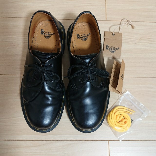 【さらに値下げ】Dr. Martens 定番3ホール(UK5 JP7)