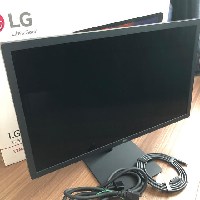 LG Electronics - LG Ultrafine4K ディスプレイ　21.5インチ