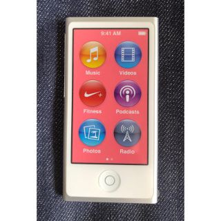 アップル(Apple)の新品　Apple iPod nano 16GB シルバー 第7世代 A1446(ポータブルプレーヤー)