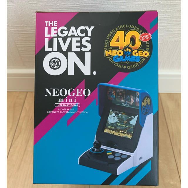 【新品未開封】NEOGEO MINI INTERNATIONAL ネオジオミニ エンタメ/ホビーのゲームソフト/ゲーム機本体(家庭用ゲーム機本体)の商品写真