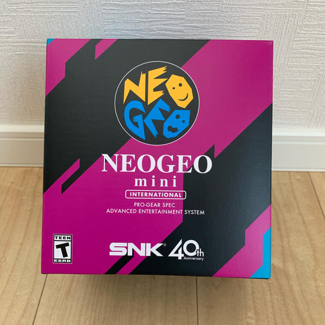 【新品未開封】NEOGEO MINI INTERNATIONAL ネオジオミニ エンタメ/ホビーのゲームソフト/ゲーム機本体(家庭用ゲーム機本体)の商品写真