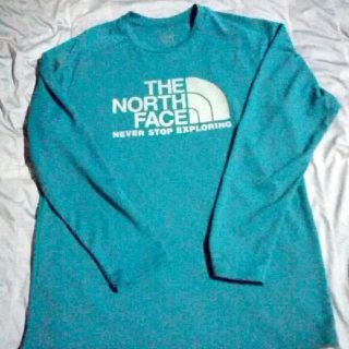 ザノースフェイス(THE NORTH FACE)のノースフェイス Ｌサイズ グリーン ロングTシャツ ロング Tシャツ 長袖(Tシャツ/カットソー(七分/長袖))