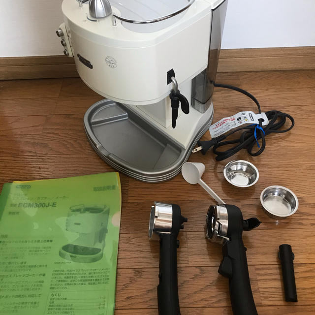 DeLonghi - デロンギ エスプレッソ カプチーノメーカー ECM300J-Eの ...