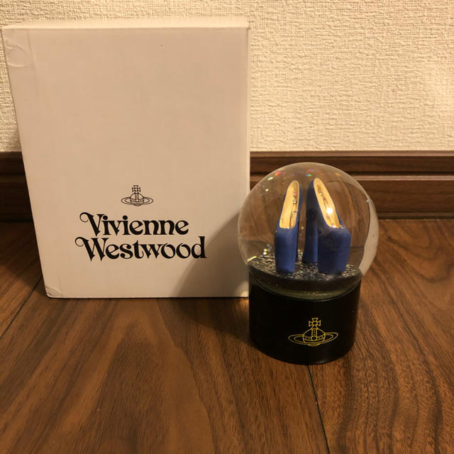 Vivienne Westwood(ヴィヴィアンウエストウッド)の【Vivienne Westwood】スノードーム インテリア/住まい/日用品のインテリア小物(置物)の商品写真