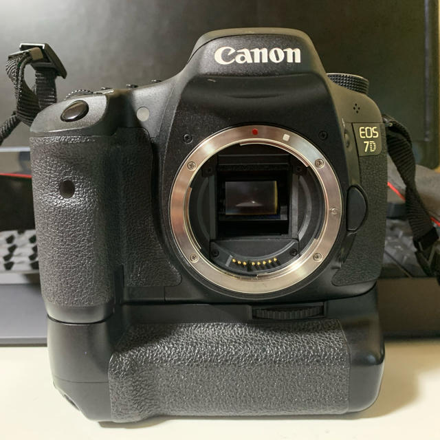 デジタル一眼初出品SALL! Canon EOS 7D