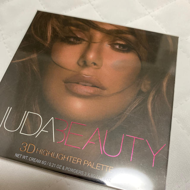 Sephora(セフォラ)のhuda beauty ＊ ハイライトパレット コスメ/美容のベースメイク/化粧品(フェイスカラー)の商品写真