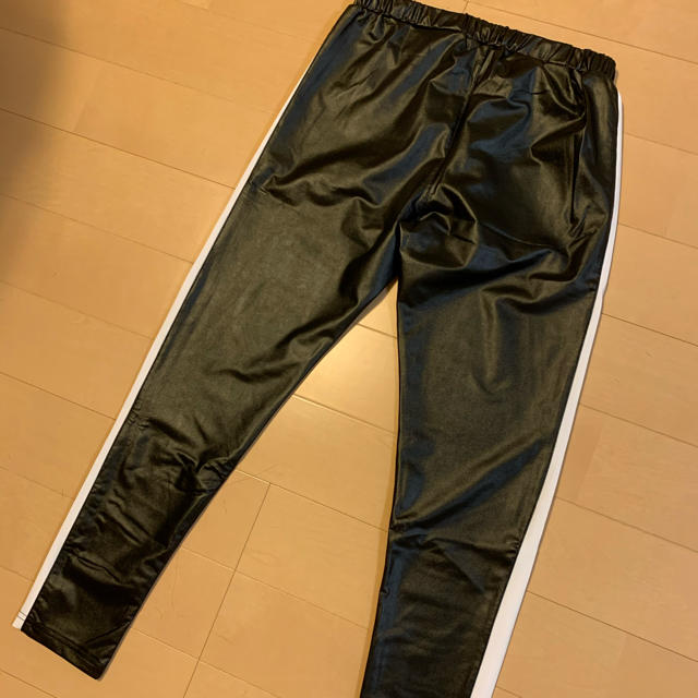 Rady(レディー)の新品 Rady レザーレギンス M レディースのレッグウェア(レギンス/スパッツ)の商品写真