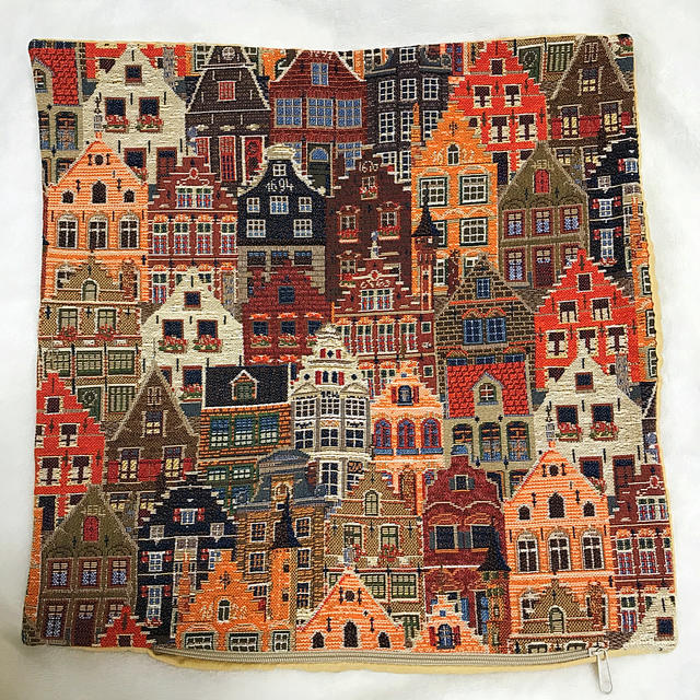 【ご専用】刺繍🇧🇪ベルギーのクッションカバー インテリア/住まい/日用品のインテリア小物(クッションカバー)の商品写真