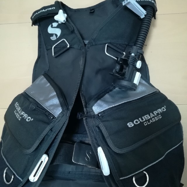 SCUBAPRO(スキューバプロ)のSCUBAPRO　BCＤ　エアⅡ付き中古品 スポーツ/アウトドアのスポーツ/アウトドア その他(マリン/スイミング)の商品写真