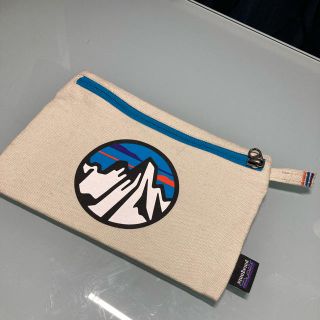 パタゴニア(patagonia)の♦︎新品、未使用♦︎patagonia パタゴニア　ポーチ　小物入れ　アウトドア(小物入れ)