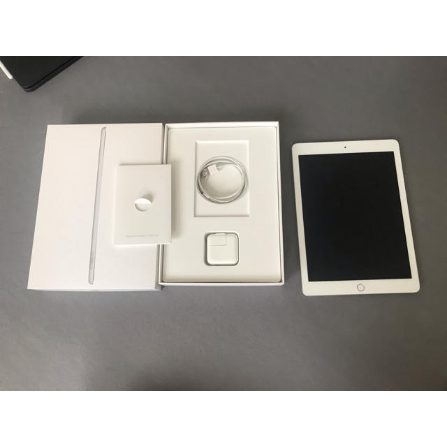 iPad 5世代 32㌐ シルバー