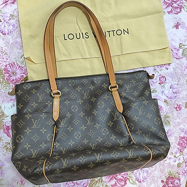 LOUIS VUITTON(ルイヴィトン)のルイヴィトン♡正規品♡バッグ♡ レディースのバッグ(ショルダーバッグ)の商品写真