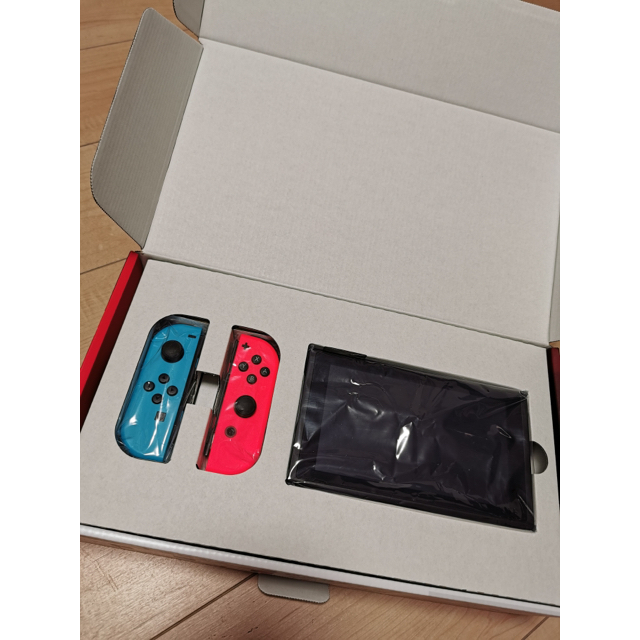 ニンテンドースイッチ本体Nintendo Switch 任天堂