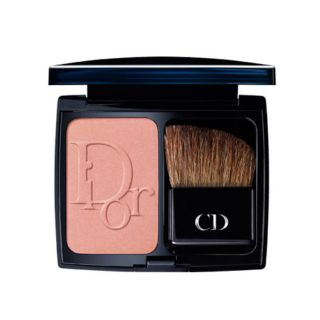 ディオール(Dior)のディオール　ディオール　ブラッシュ　　#746 値下げ(チーク)