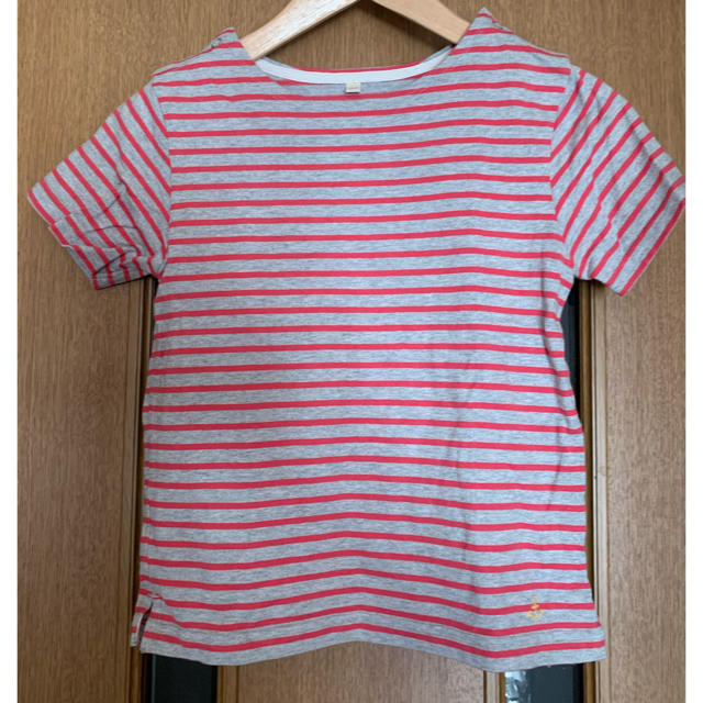 ベルメゾン(ベルメゾン)の千趣会 赤×グレー ボーダーTシャツ イカリ⚓️マーク　サイズ140 キッズ/ベビー/マタニティのキッズ服女の子用(90cm~)(Tシャツ/カットソー)の商品写真