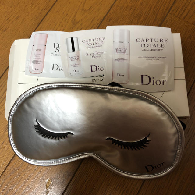 Christian Dior(クリスチャンディオール)のアイマスクと化粧品サンプル コスメ/美容のリラクゼーション(その他)の商品写真