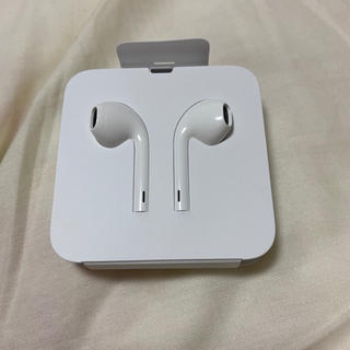 アップル(Apple)のアップル　iPhone イヤホン earphone 正規品(ヘッドフォン/イヤフォン)