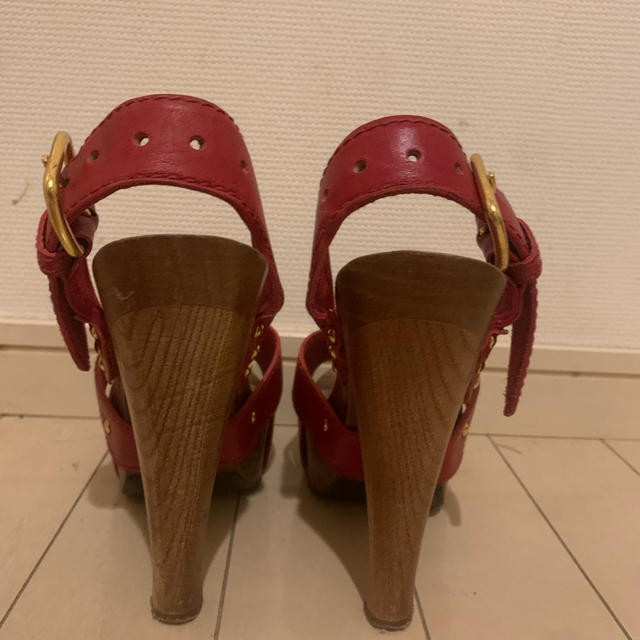 miumiu(ミュウミュウ)の専用 レディースの靴/シューズ(サンダル)の商品写真