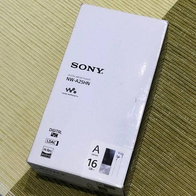 SONY(ソニー)のソニーウォークマン NW-A25HN スマホ/家電/カメラのオーディオ機器(ポータブルプレーヤー)の商品写真