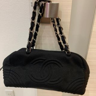 シャネル(CHANEL)の❤️ゆいぽん様専用❤️CHANELのジャージバッグ黒❤️(ショルダーバッグ)