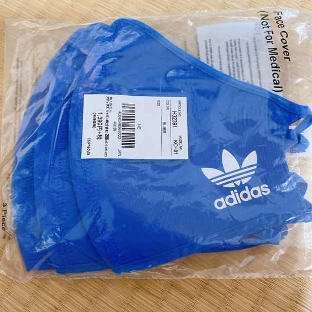 adidas(アディダス)のM/L ブルー　3枚 その他のその他(その他)の商品写真