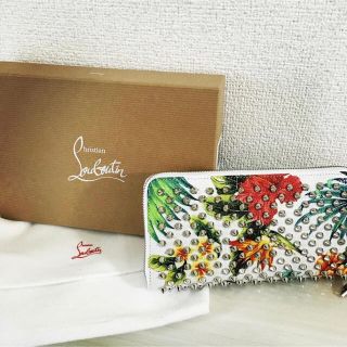 Louboutin レア　ソール柄　長財布　美品