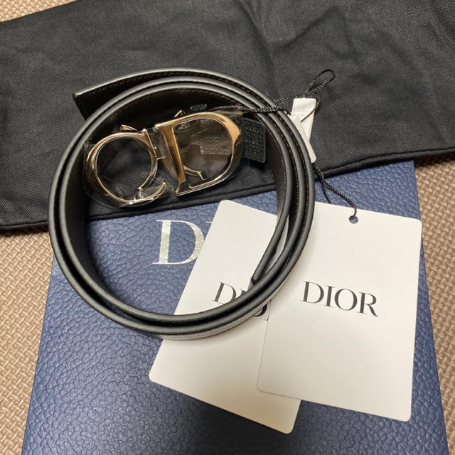 Christian Dior(クリスチャンディオール)のサカズキ様　専用　DIOR ベルト　80 メンズのファッション小物(ベルト)の商品写真