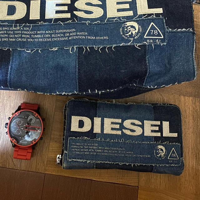 DIESEL長財布 DIESELラウンドファスナー