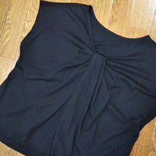 ユニクロ(UNIQLO)のUNIQLO ﾕﾆｸﾛ 2way タックデザインTシャツ BLACK L(Tシャツ(半袖/袖なし))