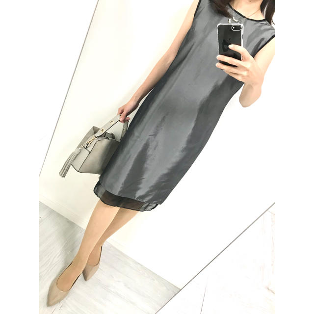 Calvin Klein(カルバンクライン)の【Rinka様専用✨】カルバンクライン❤️サイズ4（M相当）✨シルクワンピース レディースのワンピース(ひざ丈ワンピース)の商品写真