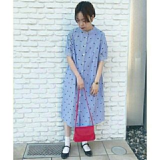 ドットアンドストライプスチャイルドウーマン(Dot&Stripes CHILDWOMAN)の先染めブロード刺繍ワンピース(ひざ丈ワンピース)