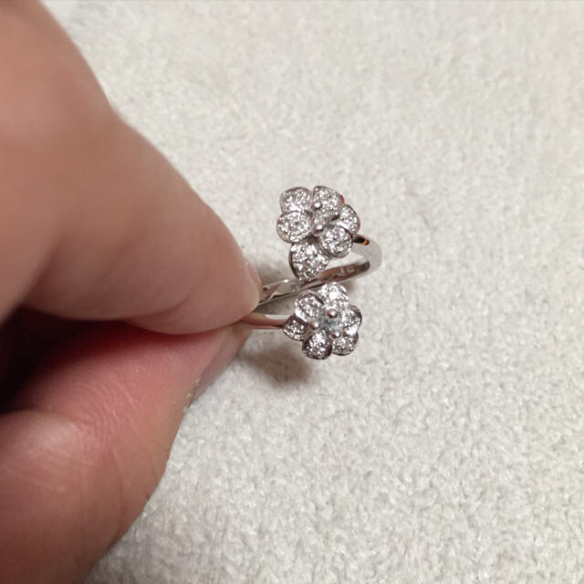 Folli Follie(フォリフォリ)のフォリフォリ🌸指輪0.13ct レディースのアクセサリー(リング(指輪))の商品写真