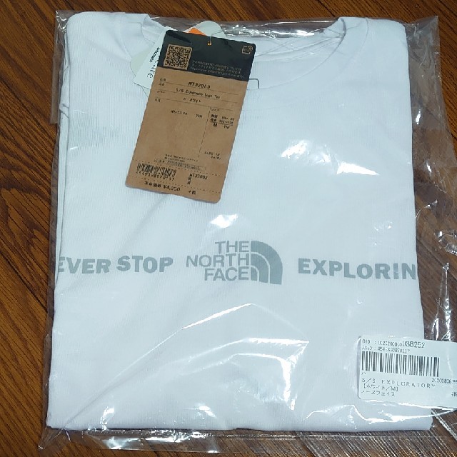 THE NORTH FACE(ザノースフェイス)の新品未開封 ノースフェイス Tシャツ NT32083 サイズM ホワイト メンズのトップス(Tシャツ/カットソー(半袖/袖なし))の商品写真