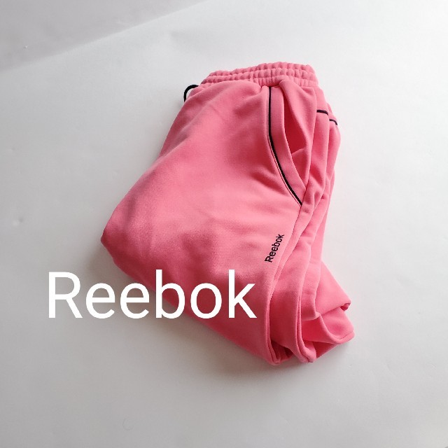 Reebok(リーボック)の新品未使用　Reebok　ピンク　スウェット　ジョガーパンツ レディースのパンツ(カジュアルパンツ)の商品写真