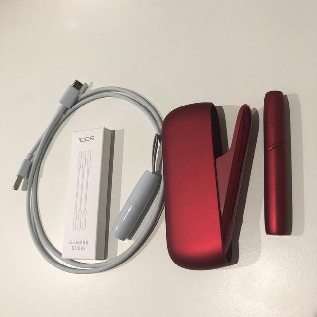 iQOS 3   ラディアンレッド