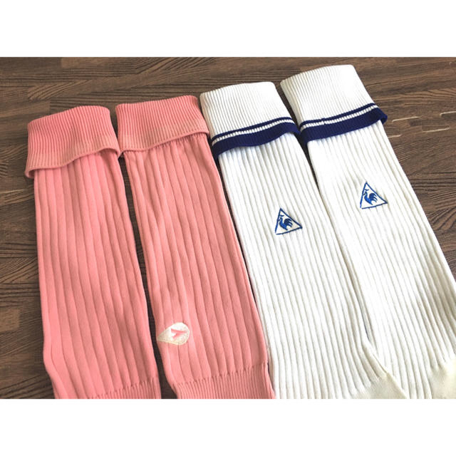 le coq sportif(ルコックスポルティフ)のサッカーソックス ピンク (左のみ) スポーツ/アウトドアのサッカー/フットサル(ウェア)の商品写真