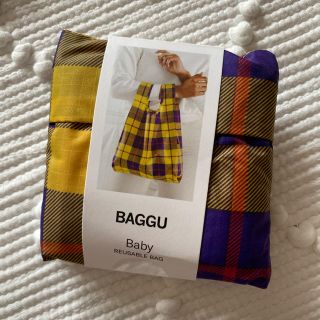 ビームス(BEAMS)のBAGGU baggu エコバッグ　新品　baby イエロー　タータンチェック(エコバッグ)